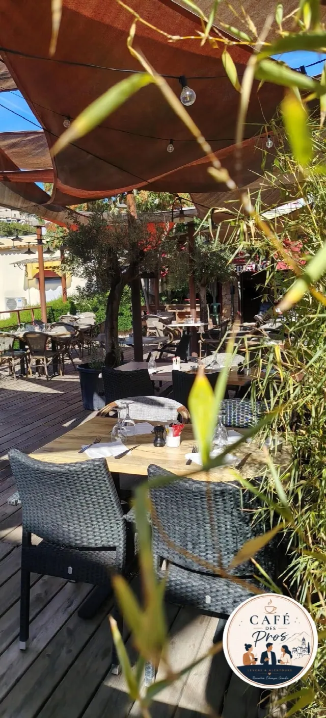 Photo 21 — 1er Café des Pros